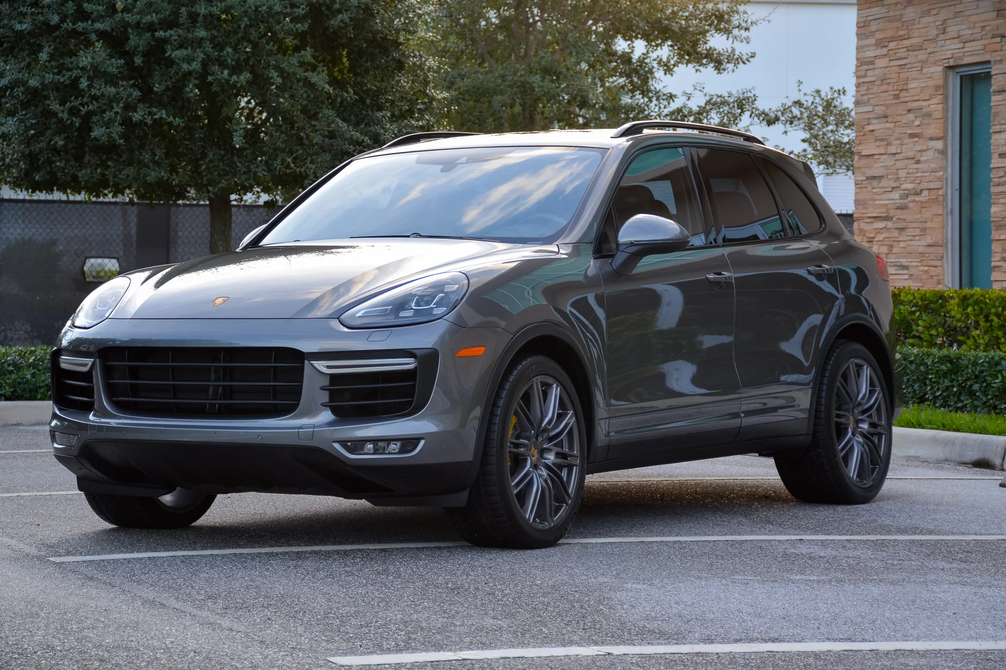 Load larger image of 2015 Porsche Cayenne Turbo - Stuttcars Classified