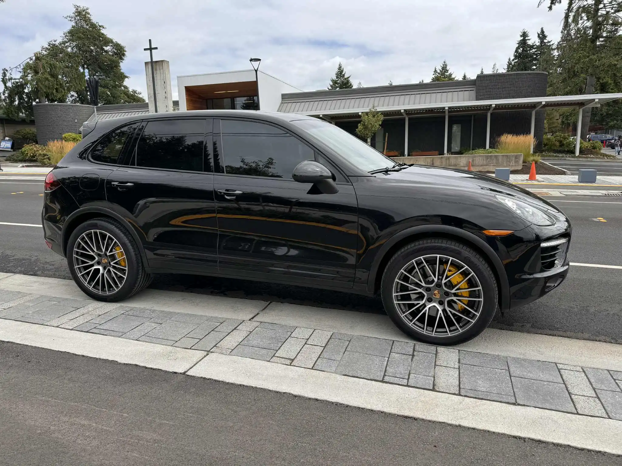 Load larger image of 2013 Porsche Cayenne Turbo - Stuttcars Classified
