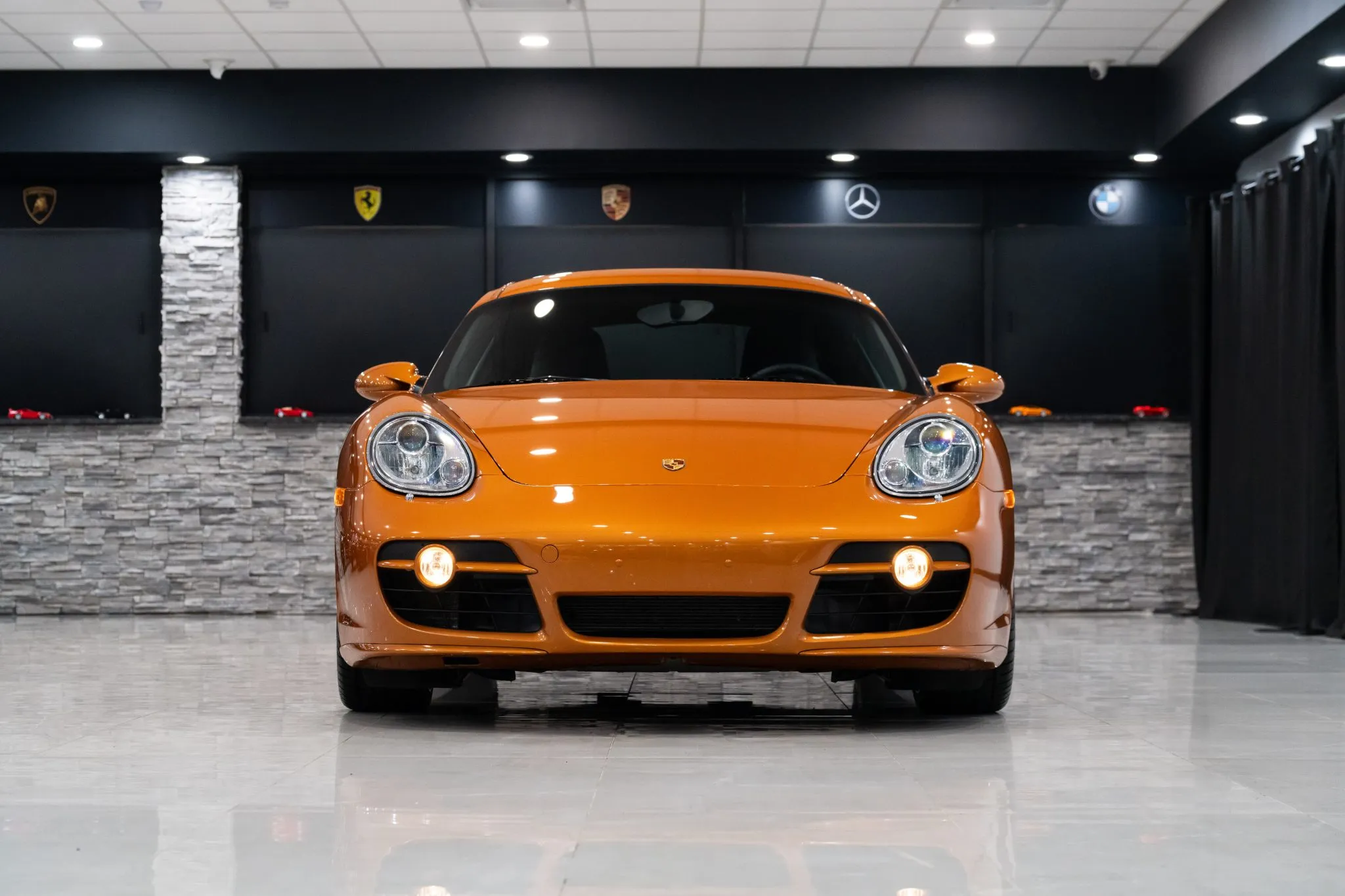 Load larger image of 2007 Porsche Cayman S - Stuttcars Classified