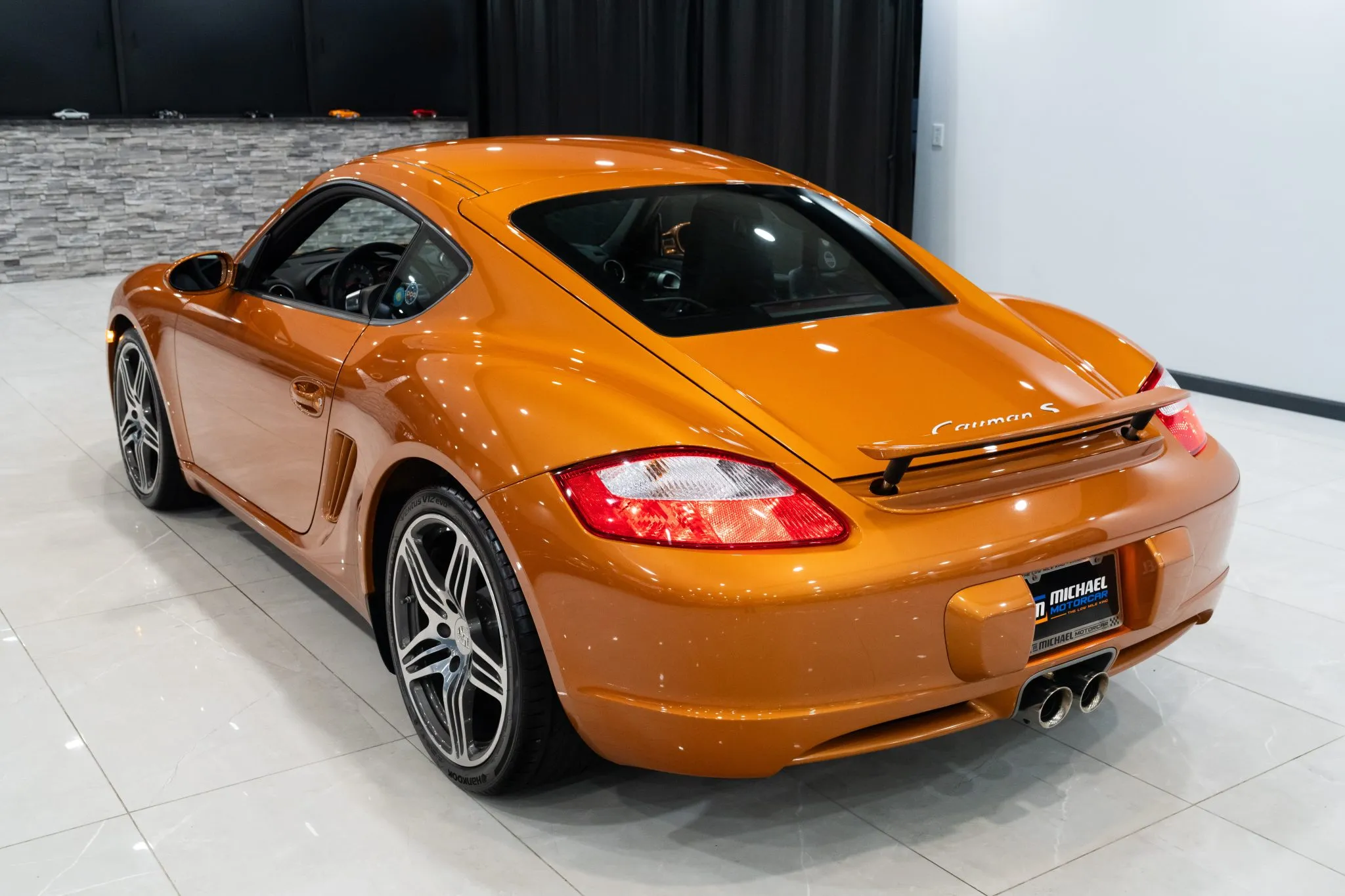 Load larger image of 2007 Porsche Cayman S - Stuttcars Classified