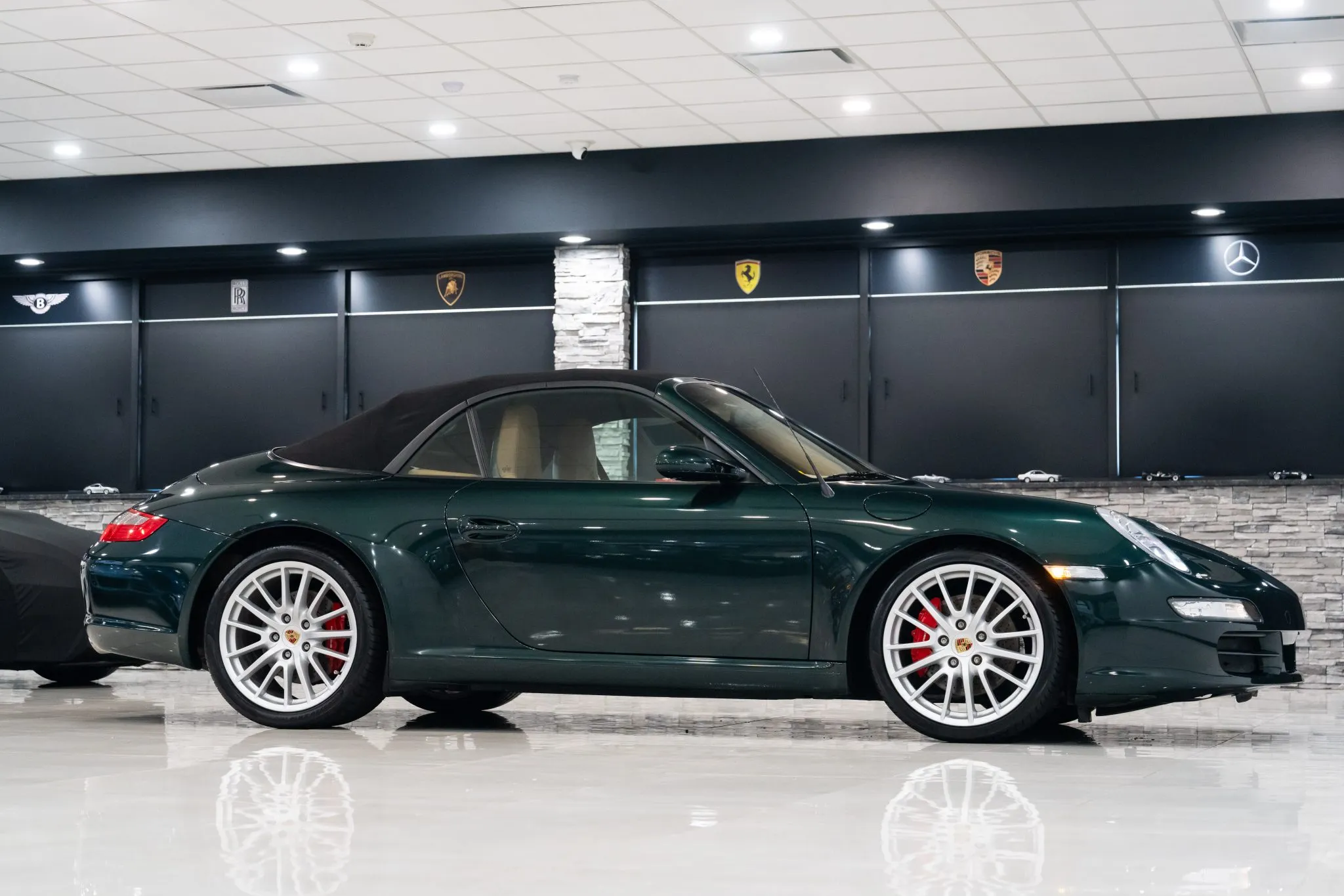 Load larger image of FOR SALE: 2006 Porsche 911 Carrera S Cabriolet - Stuttcars Classified